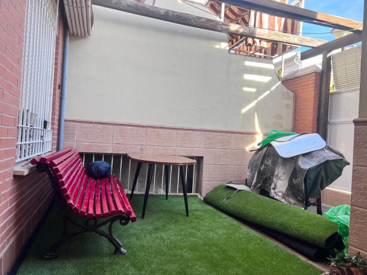 Casa Ideal Familias Y Grupos Con Balcones Exterior Soleada Patios Cerca Alhambra, Sierra Nevada, Rio Genil, Lancha Del Genil, Parque Llano Y Reloj Del Sol Con Barbacoas, Campo De Futbol, Circuito Gimnasia Apartamento Granada Exterior foto