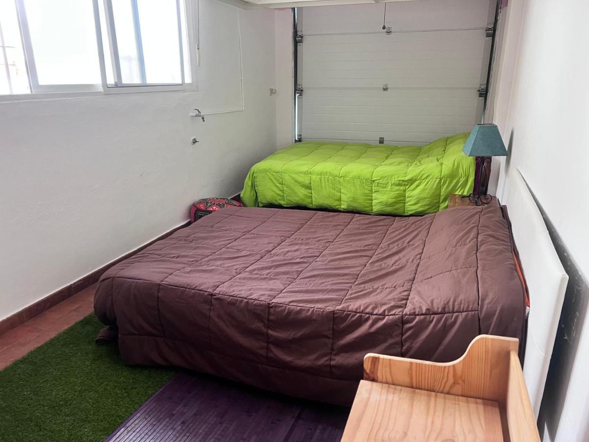Casa Ideal Familias Y Grupos Con Balcones Exterior Soleada Patios Cerca Alhambra, Sierra Nevada, Rio Genil, Lancha Del Genil, Parque Llano Y Reloj Del Sol Con Barbacoas, Campo De Futbol, Circuito Gimnasia Apartamento Granada Exterior foto