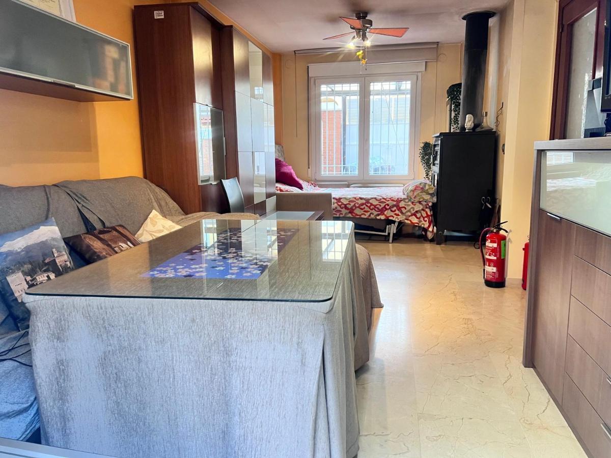 Casa Ideal Familias Y Grupos Con Balcones Exterior Soleada Patios Cerca Alhambra, Sierra Nevada, Rio Genil, Lancha Del Genil, Parque Llano Y Reloj Del Sol Con Barbacoas, Campo De Futbol, Circuito Gimnasia Apartamento Granada Exterior foto